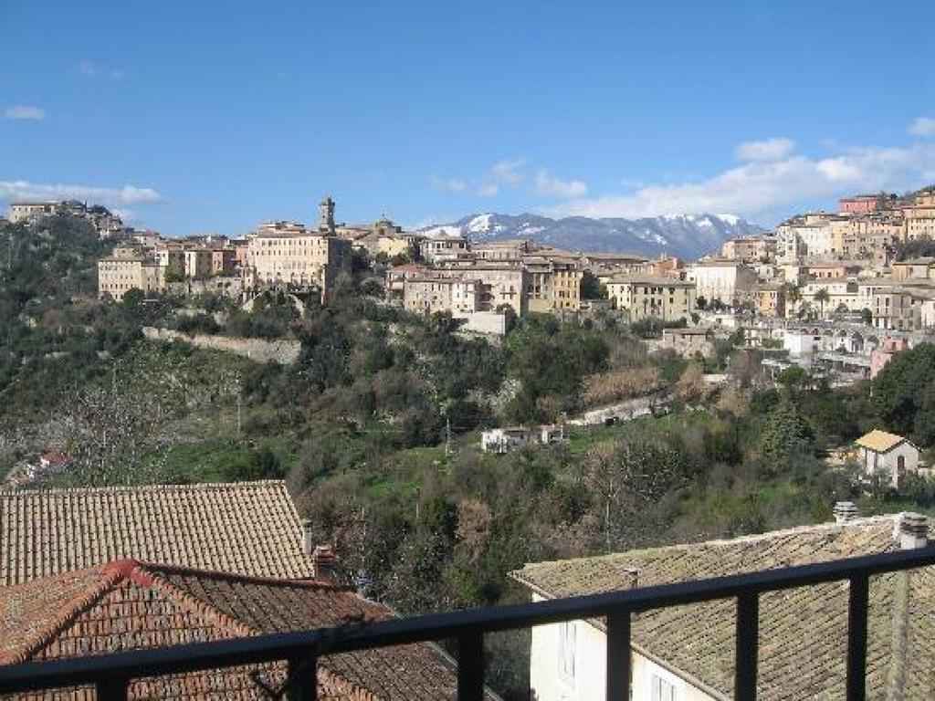 达皮诺伊尔骑士酒店 Arpino 外观 照片